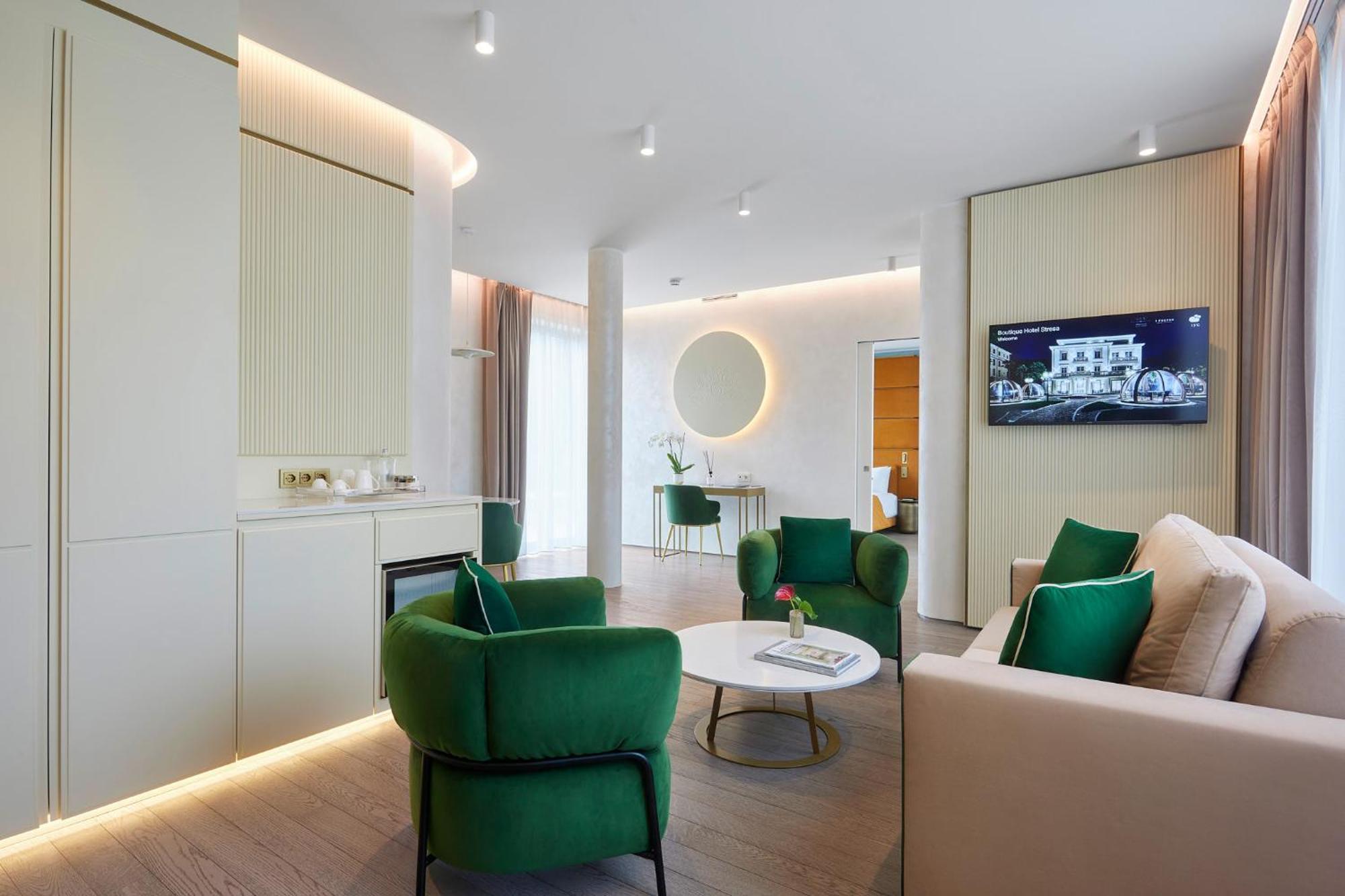 Boutique Hotel Stresa Exterior photo